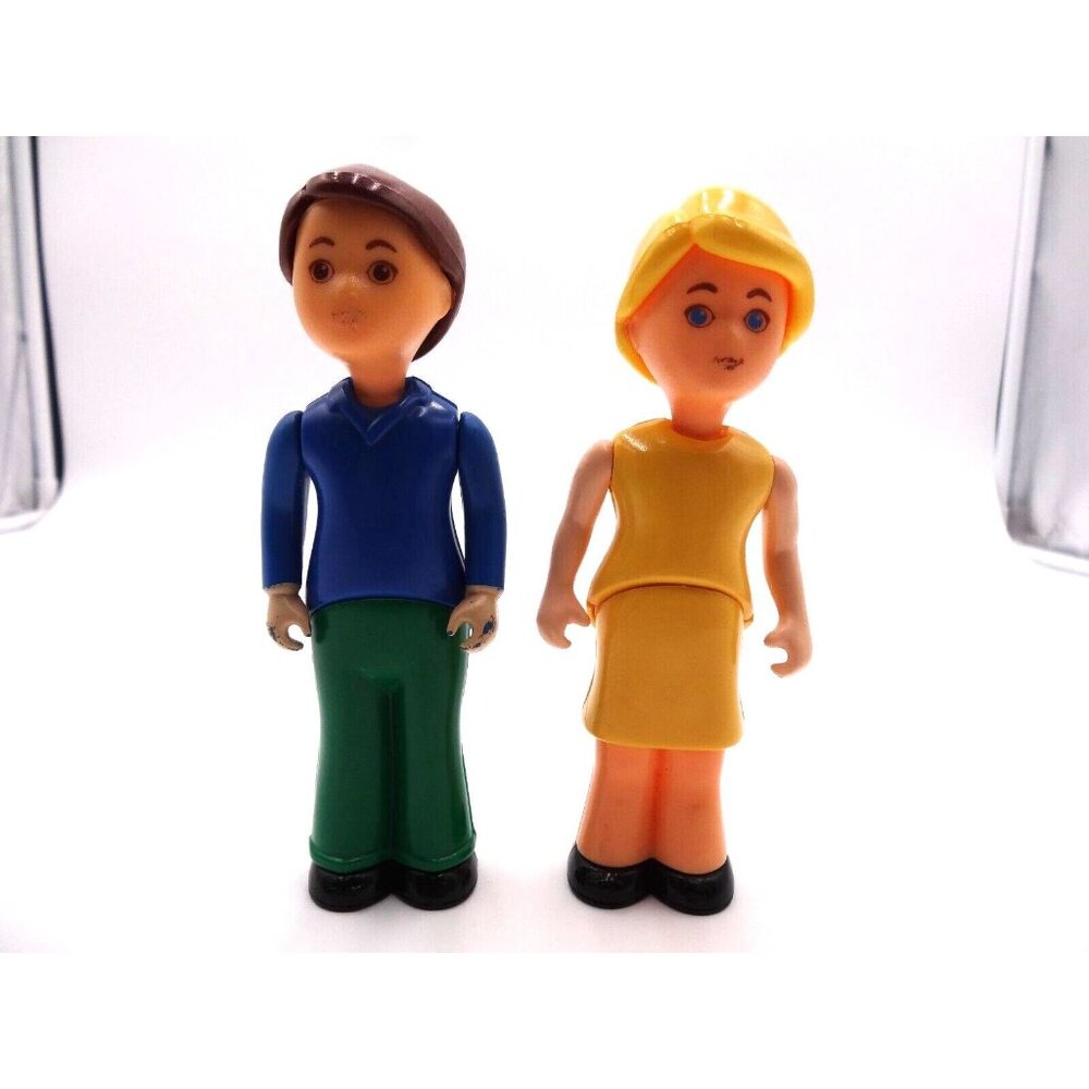 Little Tikes Dollhouse Girl Mother Yellow dress Blonde Hair  Boy Brother Green P